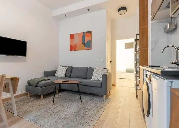 Charming Two Bedroom Wagram 17th * 巴黎